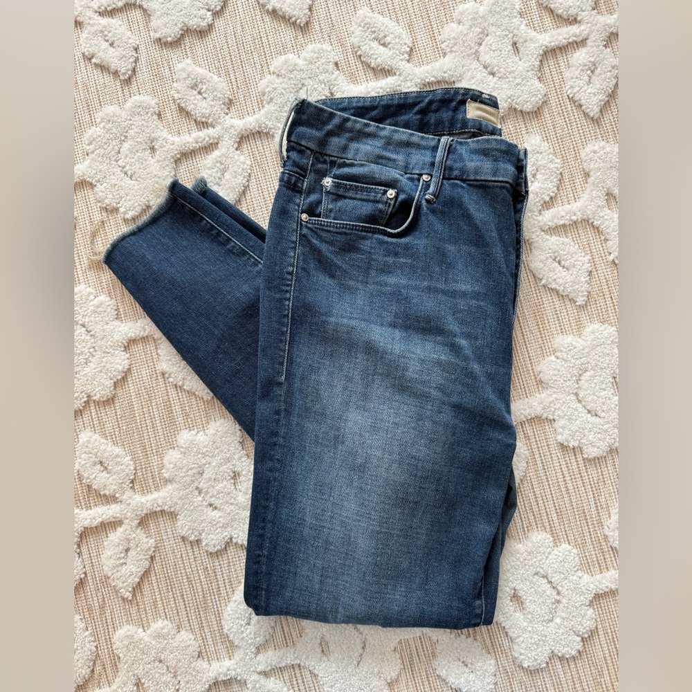 Mother High Waisted Looker Ankle Fray Jeans Size 32